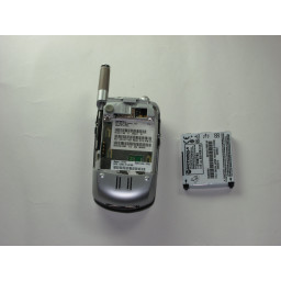 Замена батареи Motorola V710
