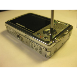 Разборка Olympus Stylus 725 SW Задняя панель